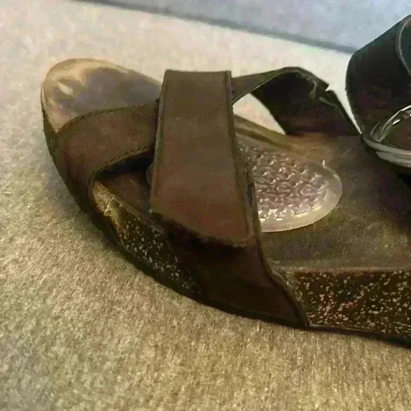 Dansko Susie Platform 2” Wedge Black Adjustable Leather Wedge Women 10 or 41 EU - Picture 12 of 14